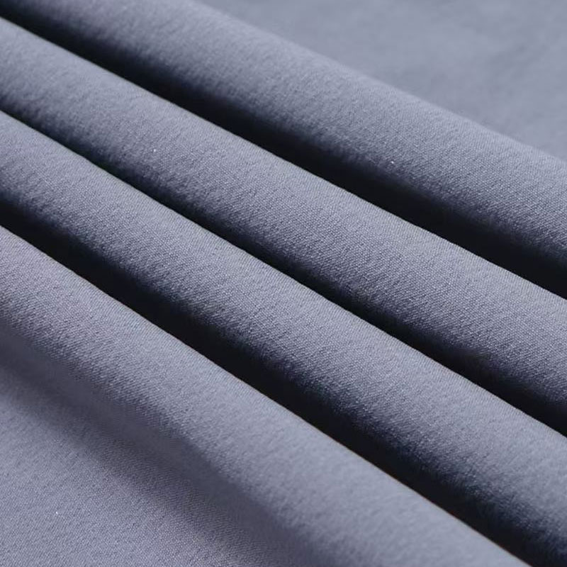 Manfaat Utama Kain Spandex Gunung Rantai Ganda Nilon 176gsm 70D untuk Perlengkapan Luar Ruangan